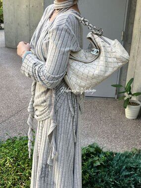 Chanel CC Logo Quilted Shoulder Bag Ivory Leather